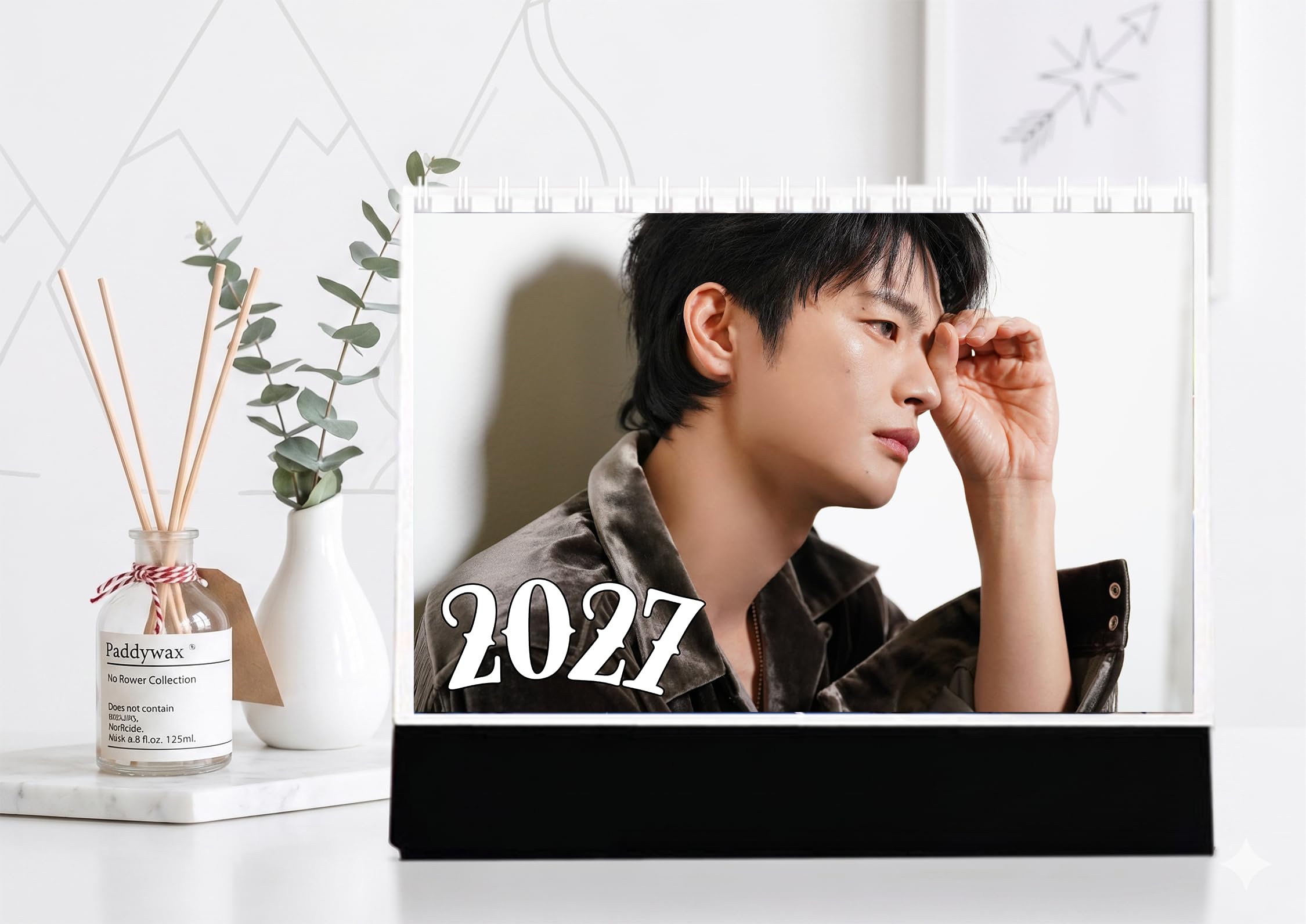 Amazon | ソイングク 【2026.09~2027年版】卓上カレンダー A5サイズ